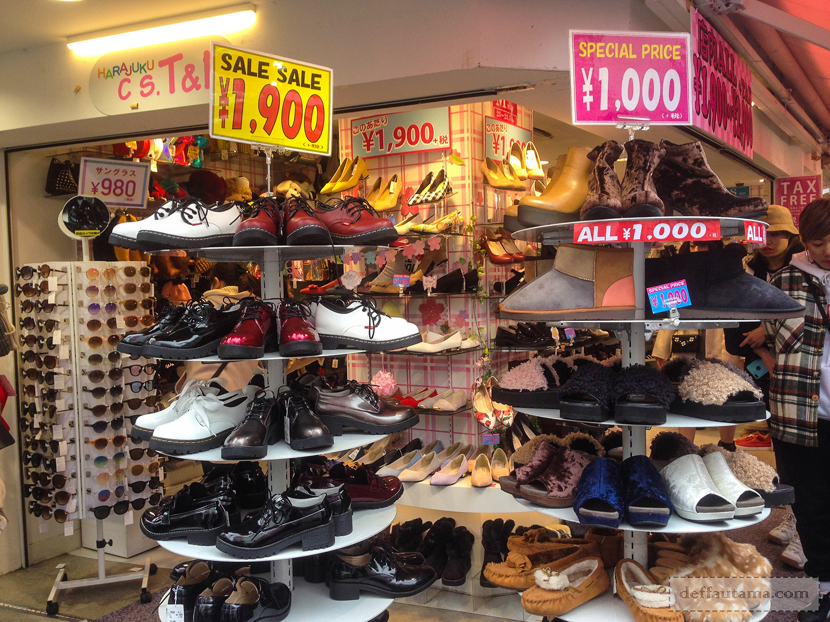 Babymoon ke Jepang - Harajuku Shoes Store
