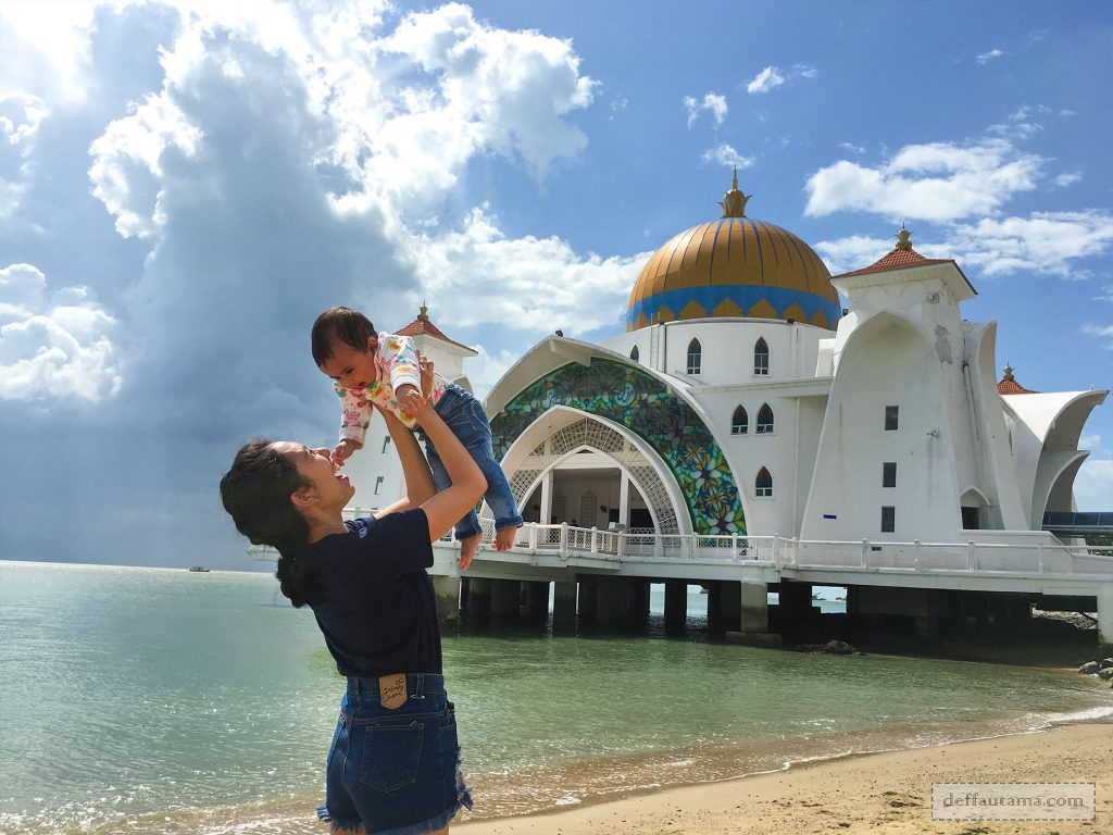 Melaka Straits Mosque Beach